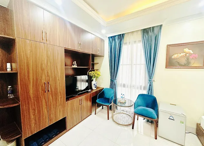 Hotel House Hạ Long