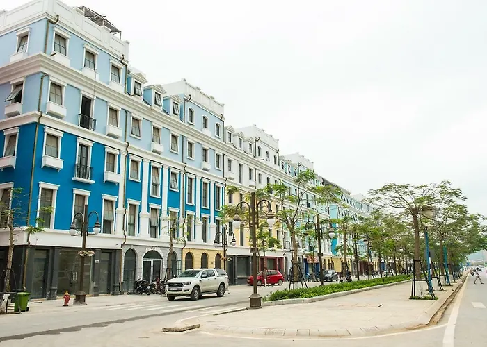 Hotel House Hạ Long